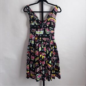 Couture For Every Body Vintage Signs Dress Size M EUC